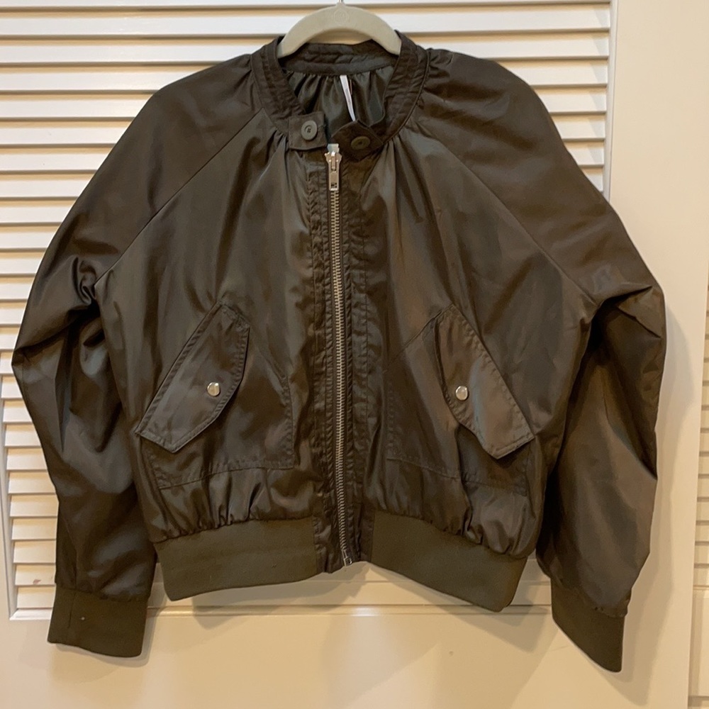 Free People Metallic Green Satin Bomber Jacket. Size medium.